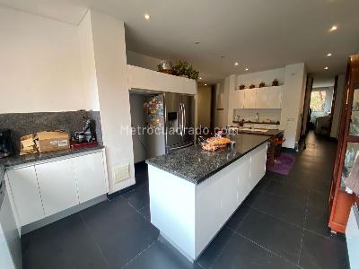 Apartamento en venta en Las Rosales, Bogotá · foto 13 de 20