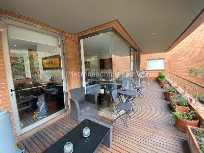 Apartamento en venta en Las Rosales, Bogotá · foto 2 de 20