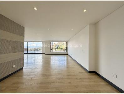 Apartamento de 4 alcobas en venta en Santa Barbara Alta, Bogotá, 455 m² · foto 10 de 20