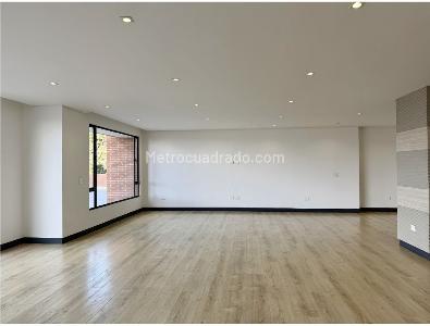 Apartamento de 4 alcobas en venta en Santa Barbara Alta, Bogotá, 455 m² · foto 6 de 20