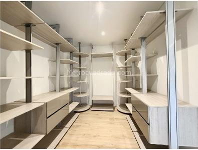 Apartamento de 4 alcobas en venta en Santa Barbara Alta, Bogotá, 455 m² · foto 7 de 20