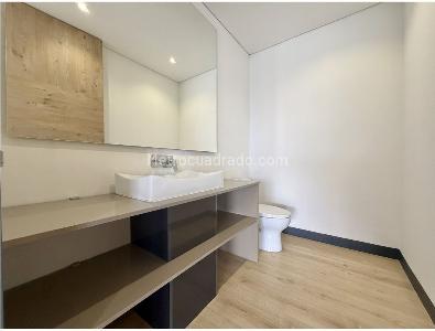 Apartamento de 4 alcobas en venta en Santa Barbara Alta, Bogotá, 455 m² · foto 8 de 20