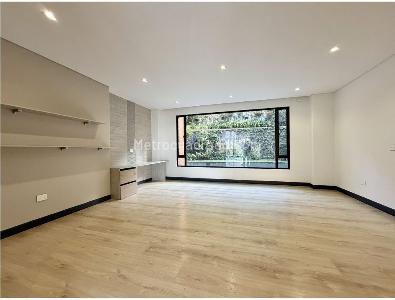Apartamento de 4 alcobas en venta en Santa Barbara Alta, Bogotá, 455 m² · foto 9 de 20
