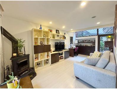 Apartamento de 4 alcobas en venta en Los Rosales, Bogotá, 220 m² · foto 10 de 20