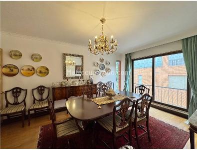 Apartamento de 2 alcobas en venta en Chico Norte, Bogotá, 214 m² · foto 8 de 13