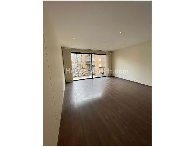 Apartamento de 3 alcobas en venta en Chico, Bogotá, 130 m² · foto 12 de 19