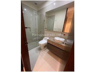 Apartamento de 3 alcobas en venta en Chico, Bogotá, 130 m² · foto 16 de 19