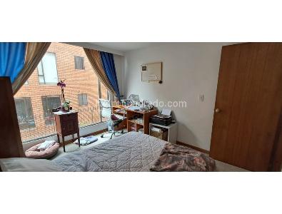 Apartamento de 3 alcobas en venta en Chico Navarra, Bogotá, 134 m² · foto 14 de 19