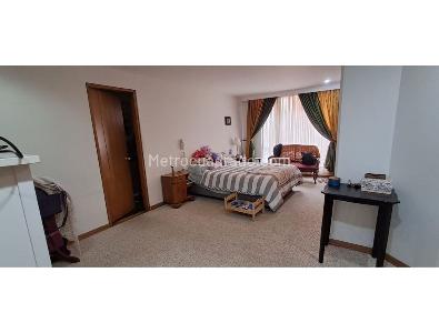 Apartamento de 3 alcobas en venta en Chico Navarra, Bogotá, 134 m² · foto 19 de 19
