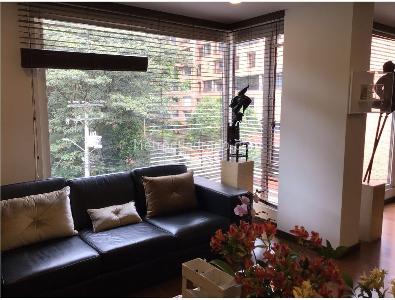 Apartamento en venta en Las Rosales, Bogotá · foto 3 de 16