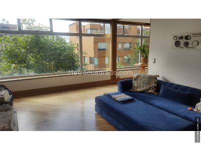 Apartamento de 3 alcobas en venta en Los Rosales, Bogotá, 188 m² · foto 12 de 12