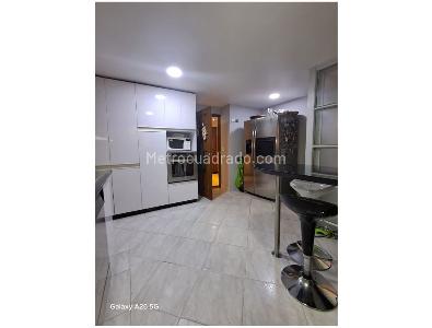Apartamento de 3 alcobas en venta en Multicentro, Bogotá, 140 m² · foto 6 de 15