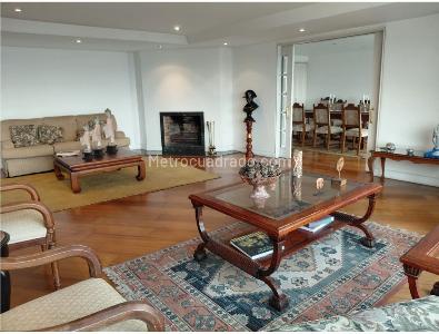 Apartamento en venta en El Refugio, Bogotá · foto 4 de 20