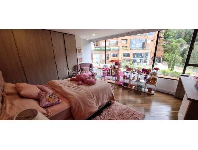 Apartamento de 3 alcobas en venta en Chico El Refugio, Bogotá, 482 m² · foto 4 de 20