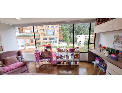 Apartamento de 3 alcobas en venta en Chico El Refugio, Bogotá, 482 m² · foto 6 de 20