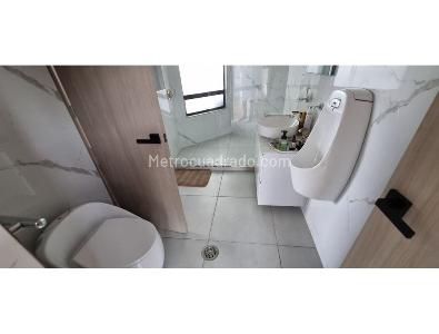 Apartamento de 3 alcobas en venta en Chico El Refugio, Bogotá, 482 m² · foto 9 de 20