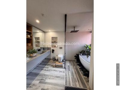 Apartamento de 3 alcobas en venta en Country, Bogotá, 250 m² · foto 2 de 6