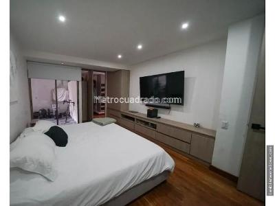 Apartamento en venta en El Refugio, Bogotá · foto 5 de 15