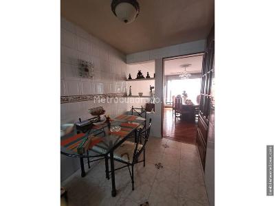 Apartamento de 3 alcobas en venta en Chico Norte, Bogotá, 171 m² · foto 11 de 14
