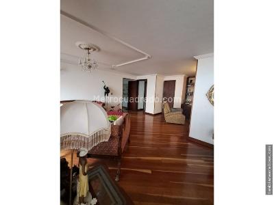 Apartamento de 3 alcobas en venta en Chico Norte, Bogotá, 171 m² · foto 7 de 14