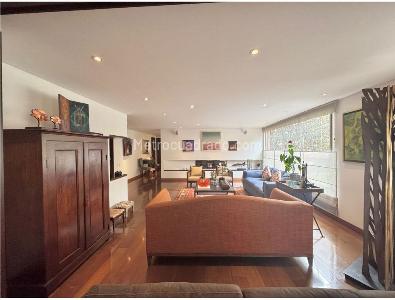 Apartamento de 3 alcobas en venta en Chico Reservado, Bogotá, 330 m² · foto 17 de 20