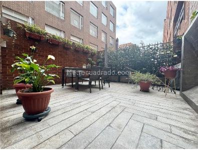 Apartamento de 3 alcobas en venta en Chico Reservado, Bogotá, 330 m² · foto 1 de 20