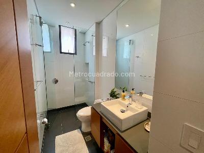 Apartamento en venta en Chico, Bogotá · foto 8 de 15