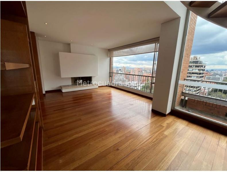 Apartamento en Arriendo, LOS ROSALES CHICO, Bogotá D.C. en Los Rosales Chico