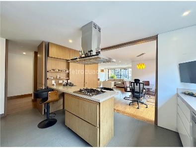 Apartamento en venta en Chico San Patricio, Bogotá · foto 9 de 17