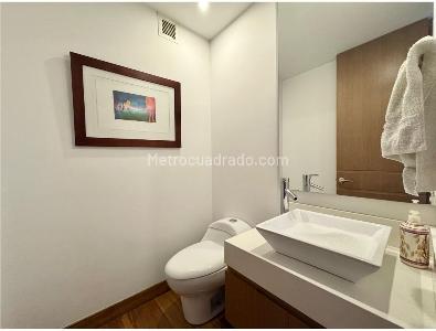 Apartamento en venta en Chico San Patricio, Bogotá · foto 7 de 17