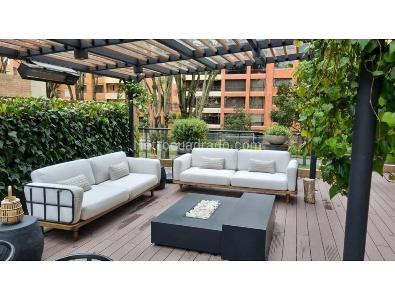 Apartamento de 3 alcobas en venta en Chico Reservado, Bogotá, 243 m² · foto 2 de 11