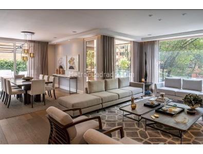 Apartamento de 3 alcobas en venta en Chico Reservado, Bogotá, 243 m² · foto 3 de 11