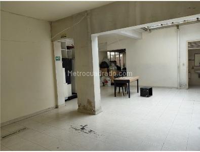 Casa de 5 alcobas en venta en Quinta Camacho, Bogotá, 659 m² · foto 5 de 17