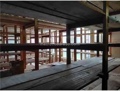 Casa de 5 alcobas en venta en Quinta Camacho, Bogotá, 659 m² · foto 6 de 17