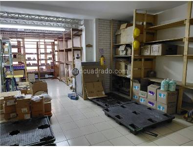 Casa de 5 alcobas en venta en Quinta Camacho, Bogotá, 659 m² · foto 9 de 17