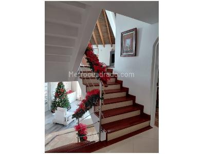 Casa de 4 alcobas en venta en San Jose De Bavaria, Bogotá, 700 m² · foto 10 de 19