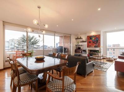Apartamento de 3 alcobas en venta en Los Rosales, Bogotá, 177 m² · foto 10 de 10