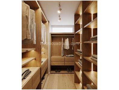 Apartamento de 3 alcobas en venta en Chico Reservado, Bogotá, 263 m² · foto 2 de 18
