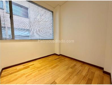 Apartamento de 1 alcoba en venta en Chico Reservado, Bogotá, 70 m² · foto 5 de 9