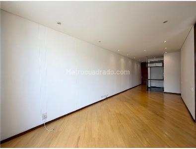 Apartamento de 1 alcoba en venta en Chico Reservado, Bogotá, 70 m² · foto 7 de 9