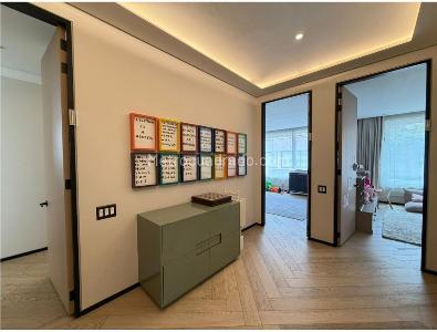 Apartamento de 3 alcobas en venta en Los Rosales, Bogotá, 341 m² · foto 12 de 20