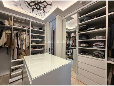 Apartamento de 3 alcobas en venta en Los Rosales, Bogotá, 341 m² · foto 13 de 20