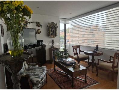 Apartamento de 3 alcobas en venta en La Carolina, Bogotá, 146 m² · foto 15 de 17