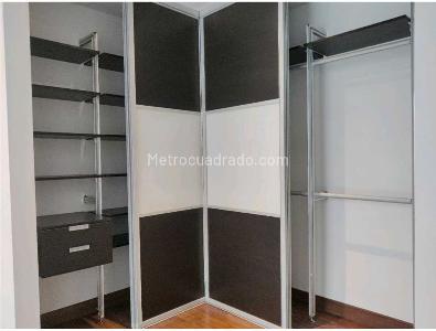 Apartamento de 2 alcobas en venta en Chico Norte, Bogotá, 112 m² · foto 4 de 11