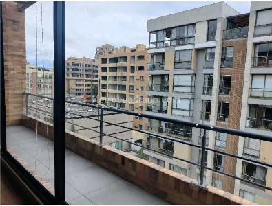 Apartamento de 2 alcobas en venta en Chico Norte, Bogotá, 112 m² · foto 9 de 11