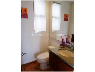 Apartamento de 3 alcobas en venta en Refugio De La Colina, Bogotá, 220 m² · foto 3 de 18