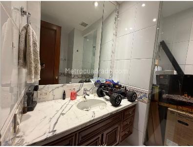 Apartamento en venta en Altos De Cabrera, Bogotá · foto 3 de 16