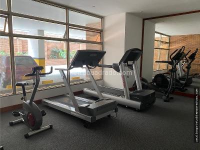 Apartamento de 3 alcobas en venta en Reserva Del Chico, Bogotá, 245 m² · foto 11 de 11