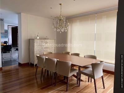 Apartamento de 3 alcobas en venta en Reserva Del Chico, Bogotá, 245 m² · foto 10 de 11