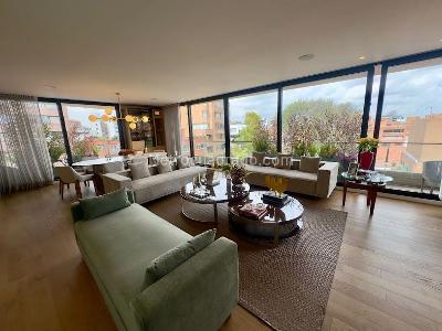 Apartamento de 3 alcobas en venta en Altos De Cabrera, Bogotá, 221 m² · foto 5 de 14